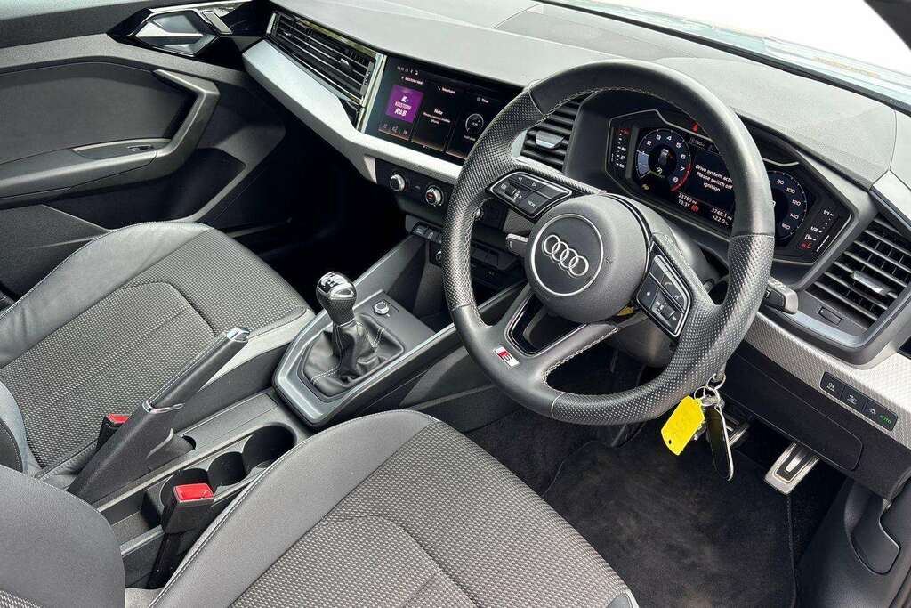 Audi A1 30 Tfsi S Line 2024 KR24VCU Grey #6