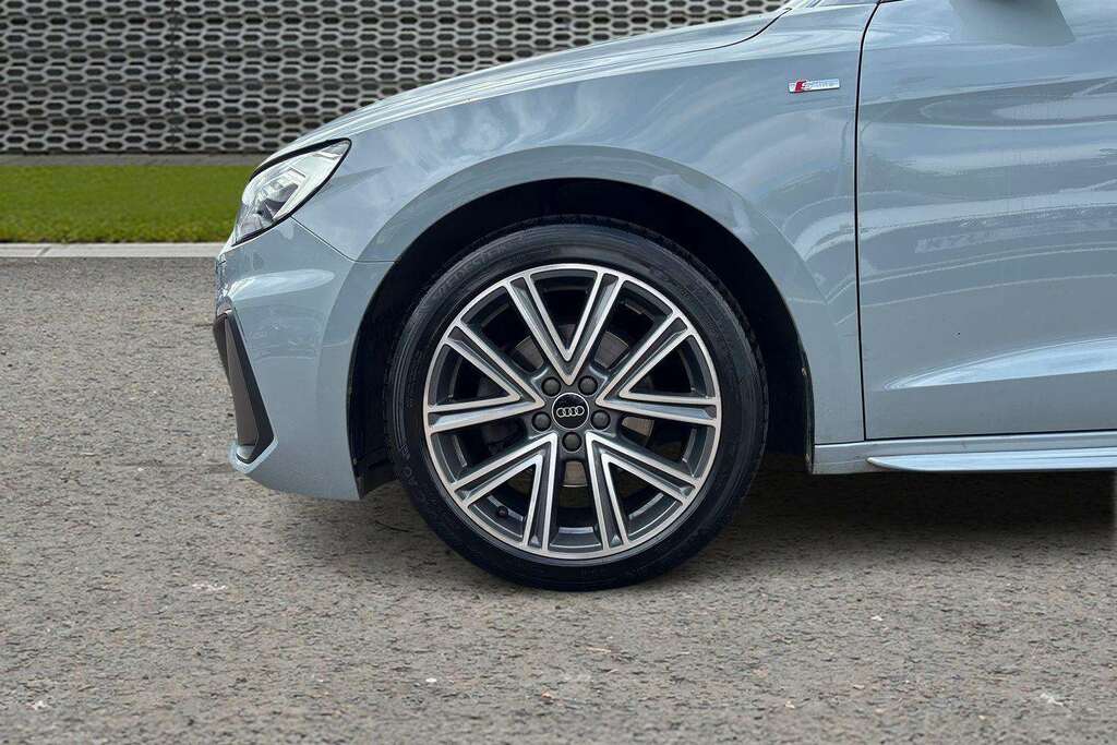 Audi A1 30 Tfsi S Line 2024 KR24VCU Grey #5