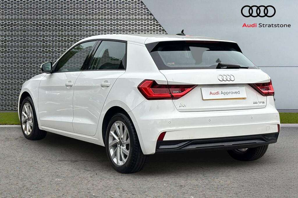 Audi A1 25 Tfsi Sport S Tronic 2023 BD73OXM White #3