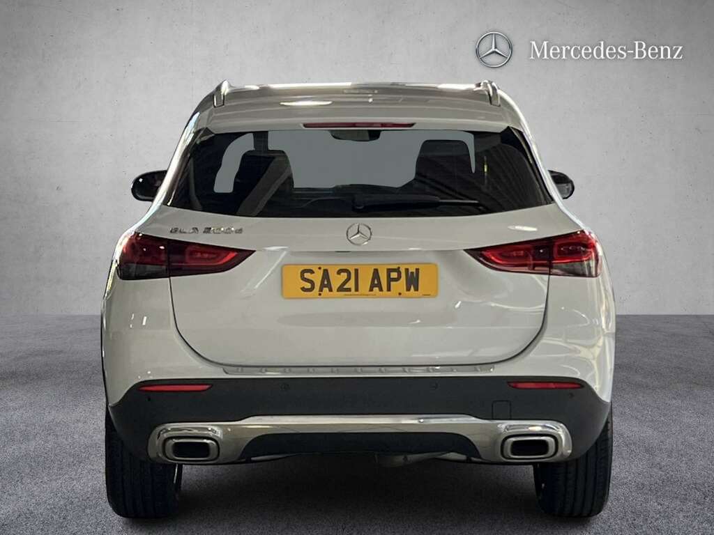Mercedes-Benz GLA Class 200D Sport Executive 2021 SA21APW White #5
