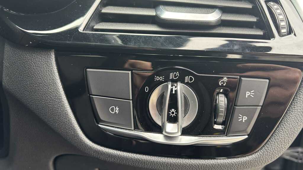 BMW 5 Series 2.0 520D Mht M Grey #26