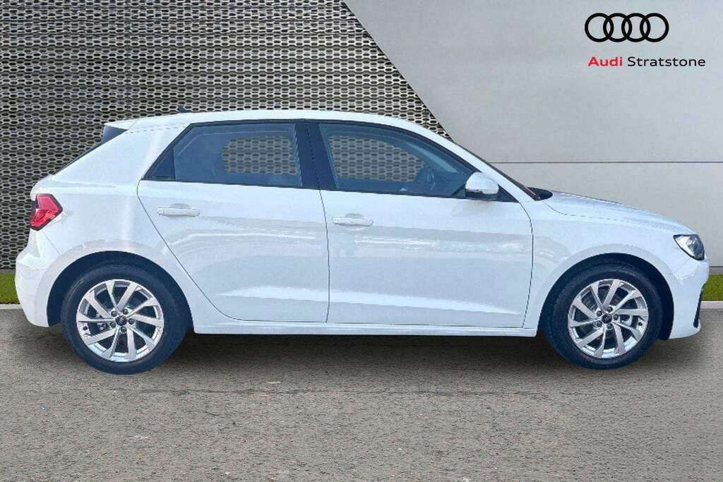 Audi A1 30 Tfsi Sport 2026 MC26XZA White #3