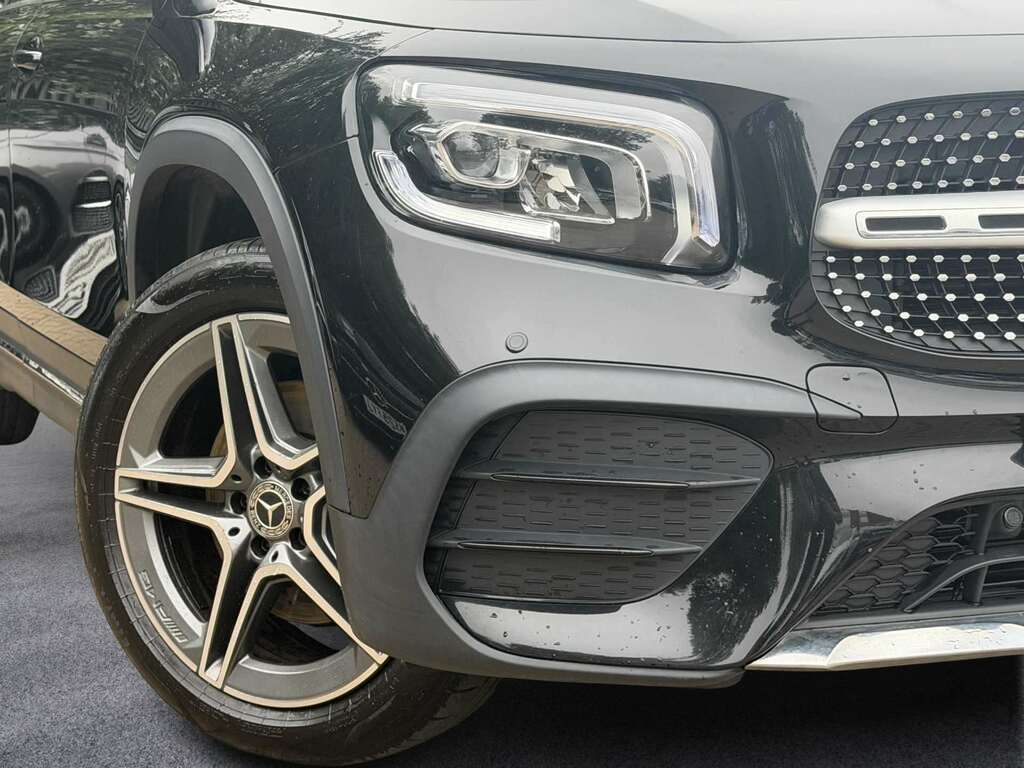 Mercedes-Benz GLB Class 200 Amg Line 7G-tronic 2022 CA22FOV Black #3