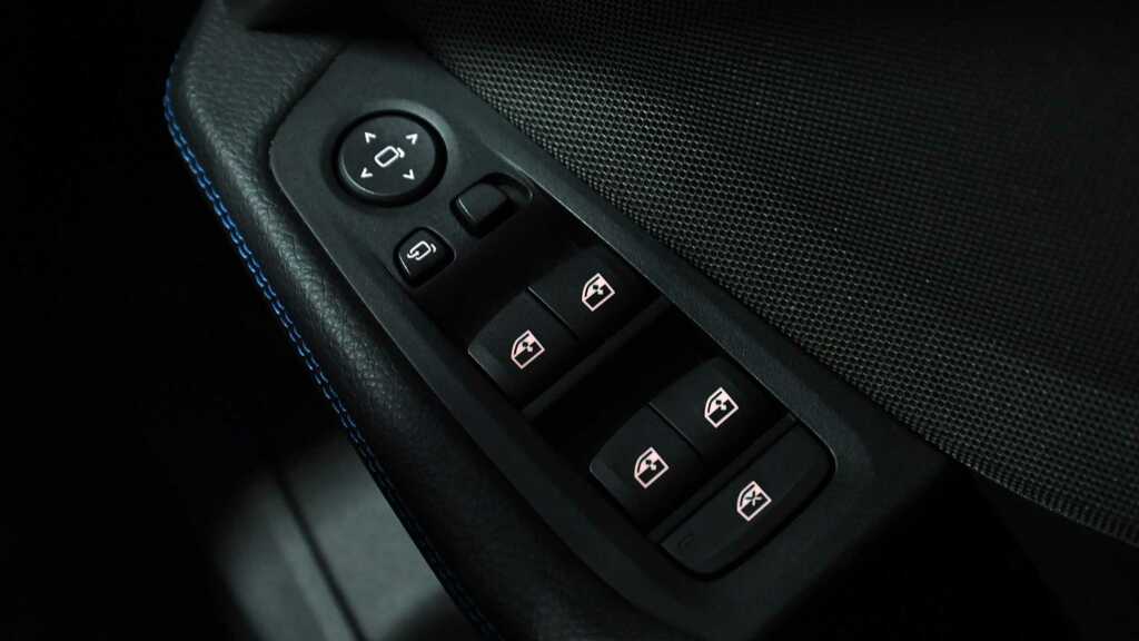 BMW 1 Series M135i Xdrive Step Tech 1-Plus Pack Blue #29