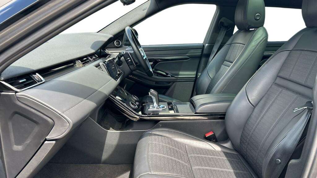 Land Rover Range Rover Evoque 2.0 D200 R-dynamic Hse 2021 Grey #2