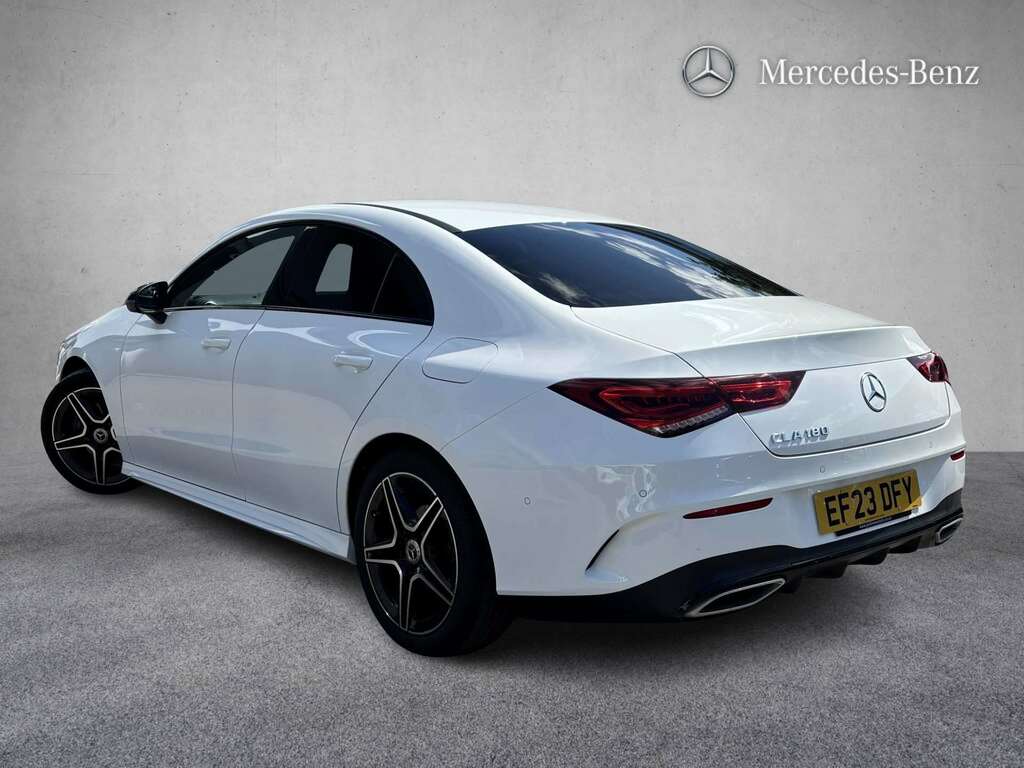 Mercedes-Benz CLA Class 180 Amg Line Executive Tip 2023 White #2