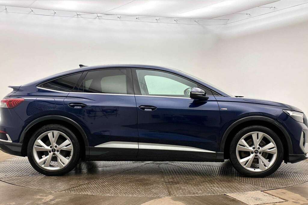 Audi Q4 E Tron 150Kw 40 82Kwh S Line 2023 NA23EKM Blue #4