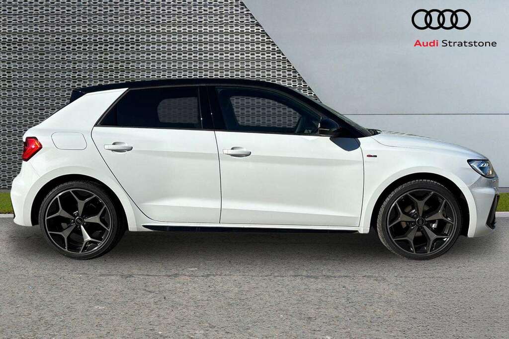 Audi A1 25 Tfsi Black Edition S Tronic 2026 DN26MVE White #4