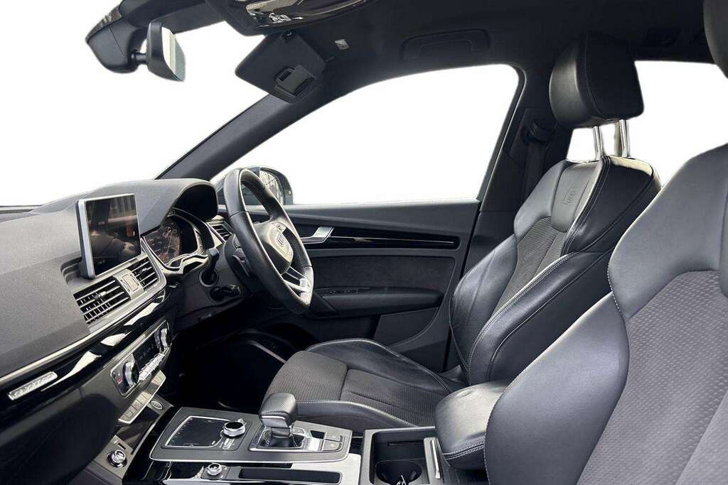 Audi Q5  Blue #21
