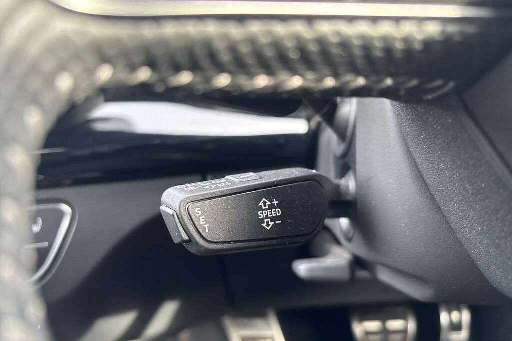 Audi Q5  Blue #32