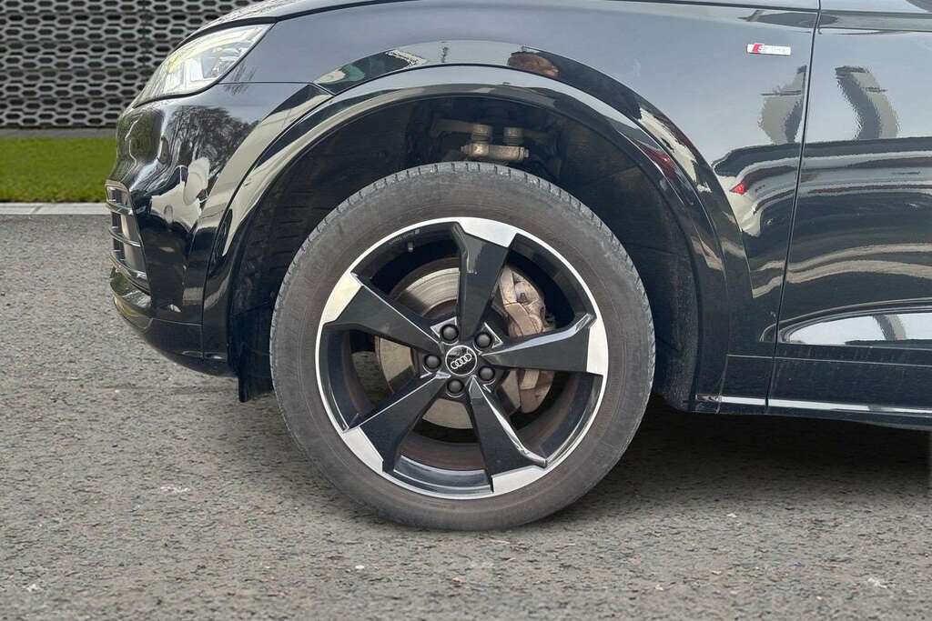 Audi Q5  Blue #11