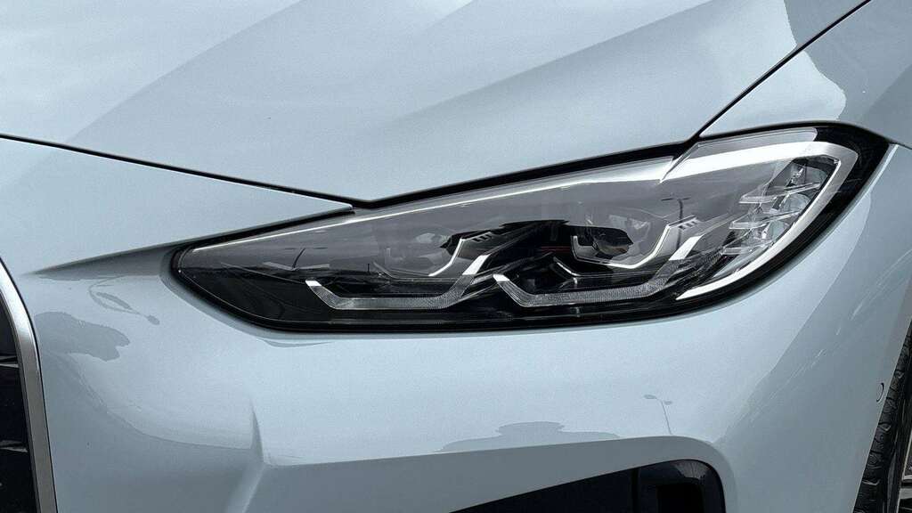 BMW i4 M50 Black #17