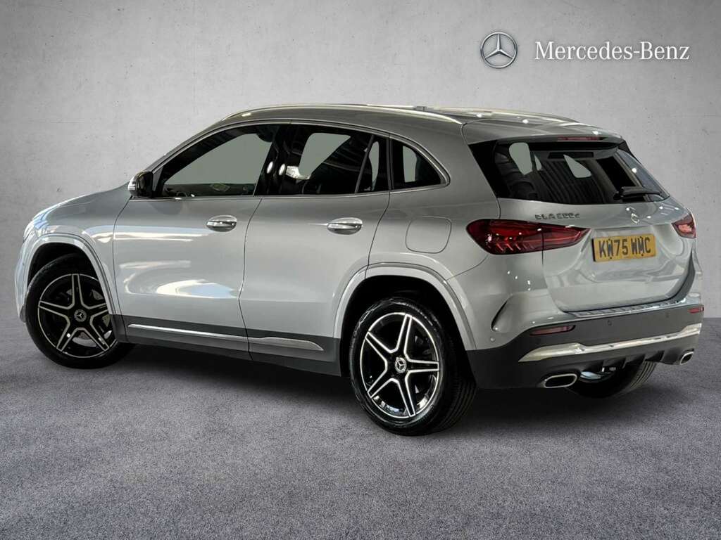 Mercedes-Benz GLA Class 200D Amg Line Executive 2026 Silver
