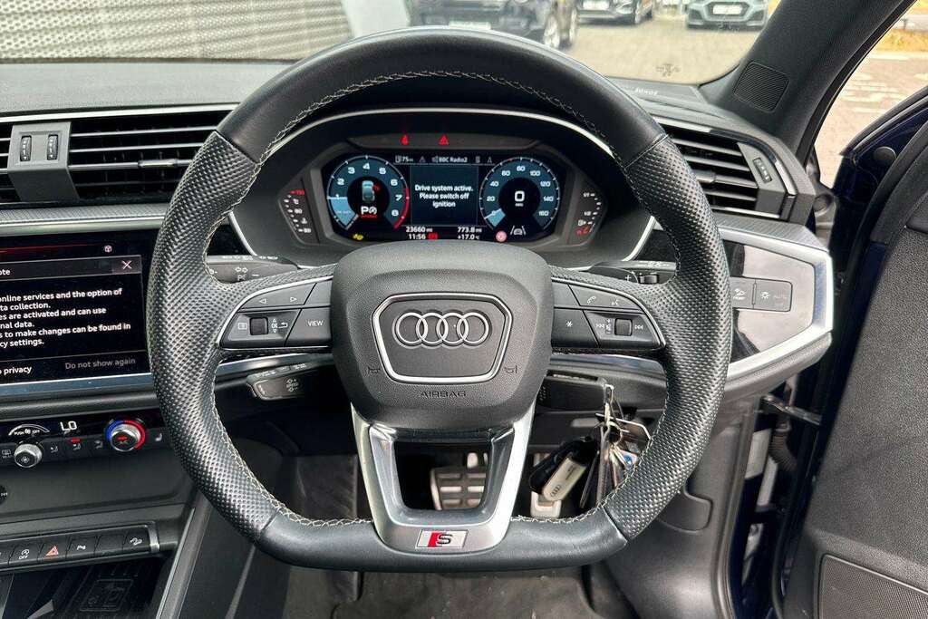 Audi Q3 Black Edition Blue #21