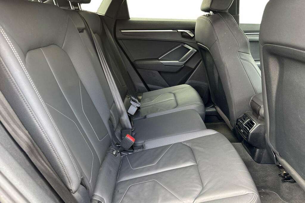 Audi Q3 Black Edition Blue #18
