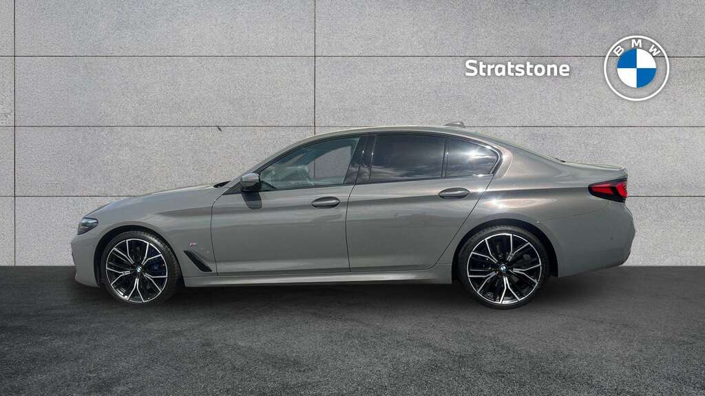 BMW 5 Series 530D Xdrive Mht M Sport 2022 Grey #4