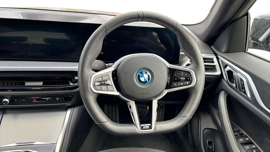 BMW i4 210Kw Edrive35 M Sport 70Kwh 2025 YA75HFK Black #5