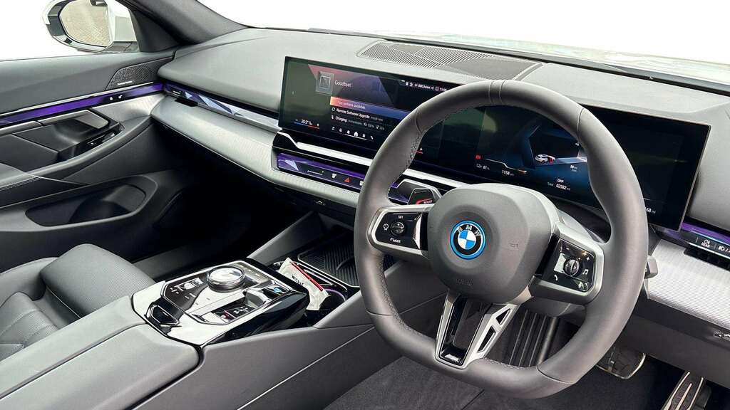 BMW i5 250Kw Edrive40 M Sport 84Kwh 2025 White #6