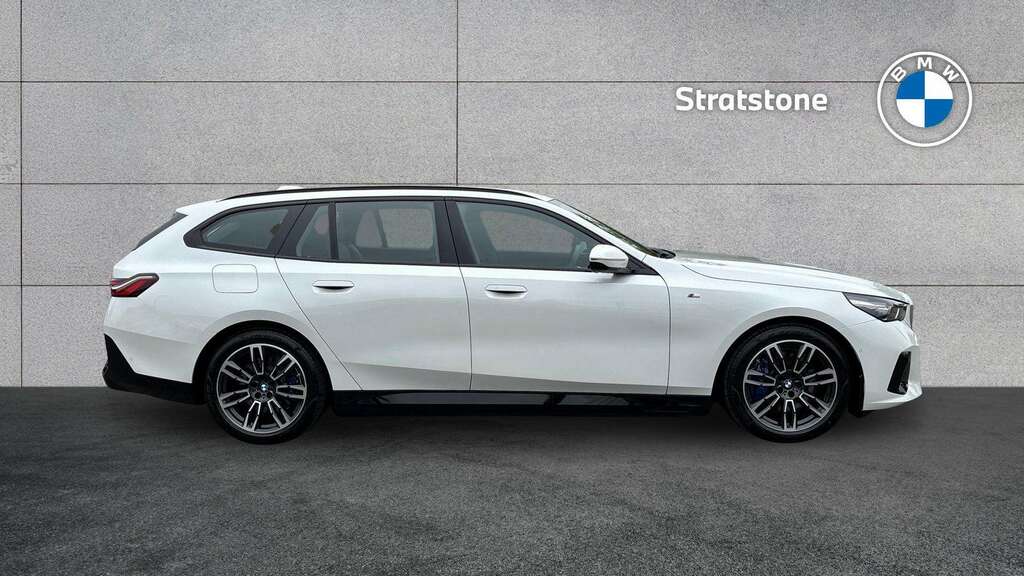 BMW i5 250Kw Edrive40 M Sport 84Kwh 2025 White #2