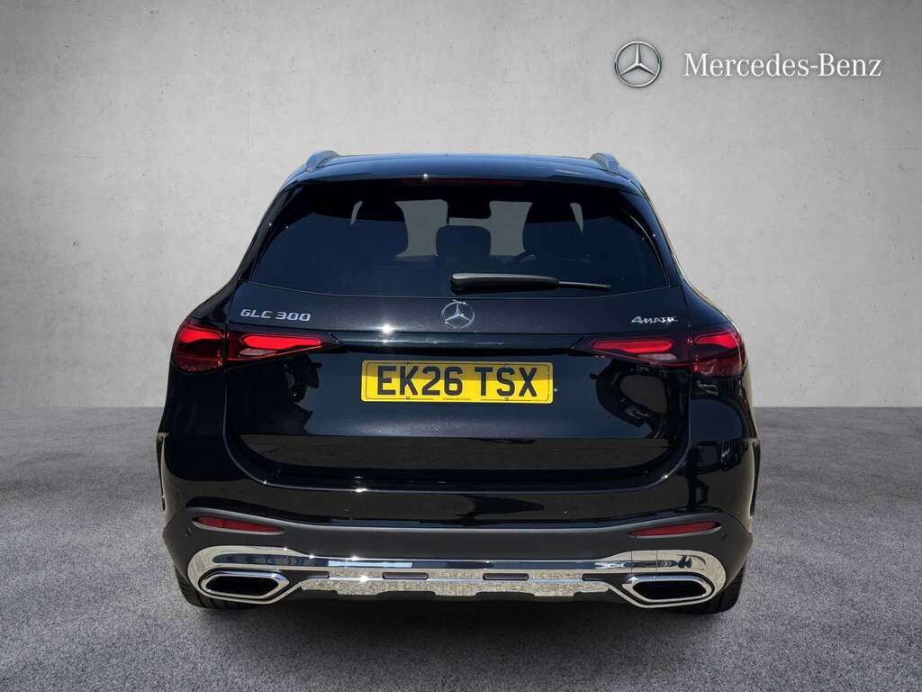 Mercedes-Benz GLC Class 300 4Matic Amg Line Prem Pan 9G-tronic 2026 Black #3