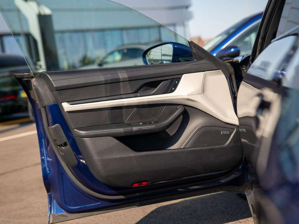 Porsche Taycan 4S 93Kwh 2022 SD22SUO Blue #6