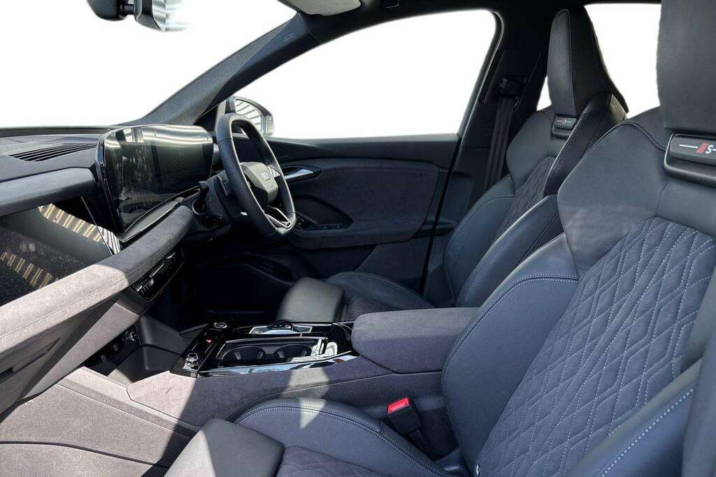Audi Q6 E-Tron Suv #10
