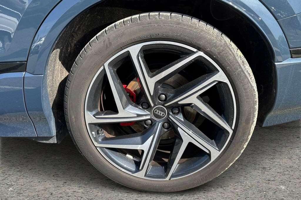 Audi Q6 E-Tron Suv #6