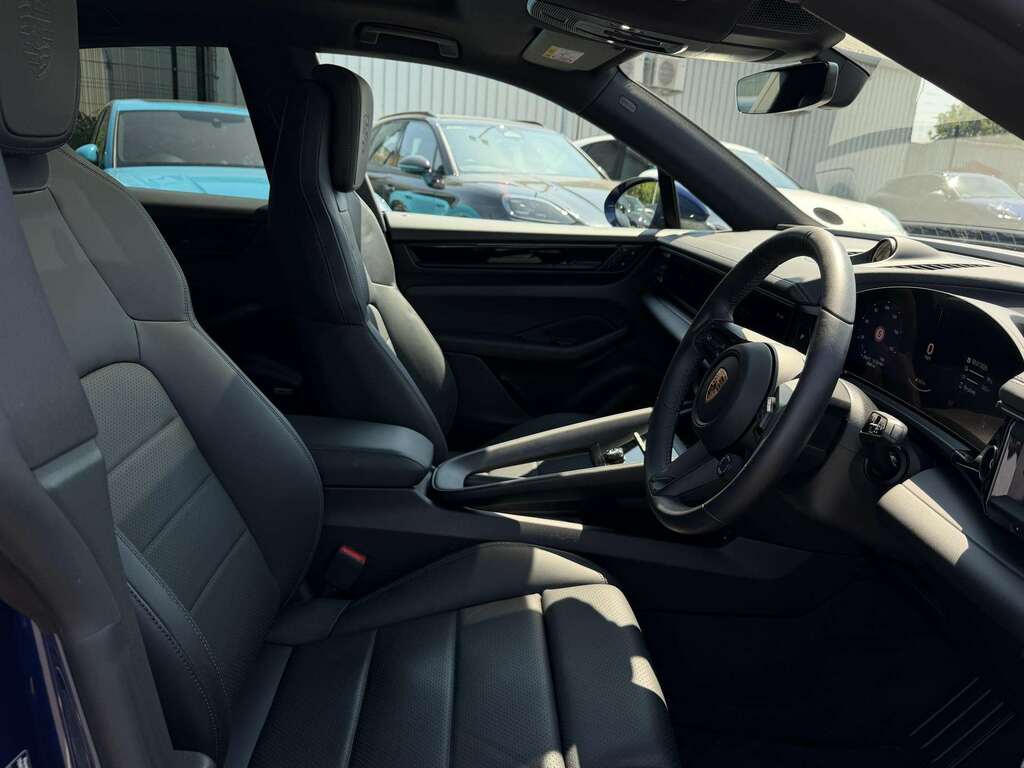 Porsche Macan 4S 2025 Blue #5