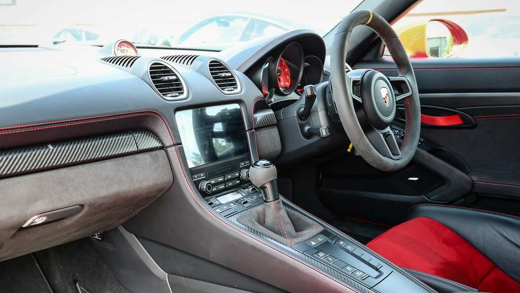 Porsche 718 Spyder Spyder Rs S-a 2024 Red #3