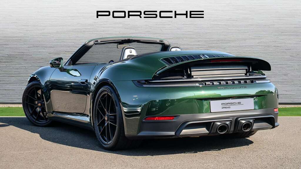 Porsche 911 Carrera Gts Cabriolet 2026 Green #3