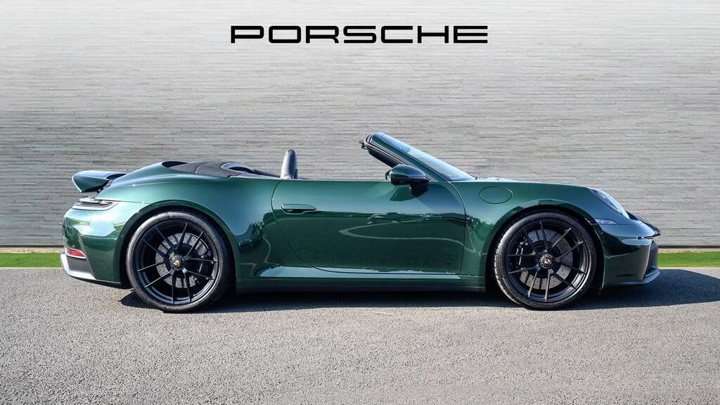 Porsche 911 Carrera Gts Cabriolet 2026 Green #6