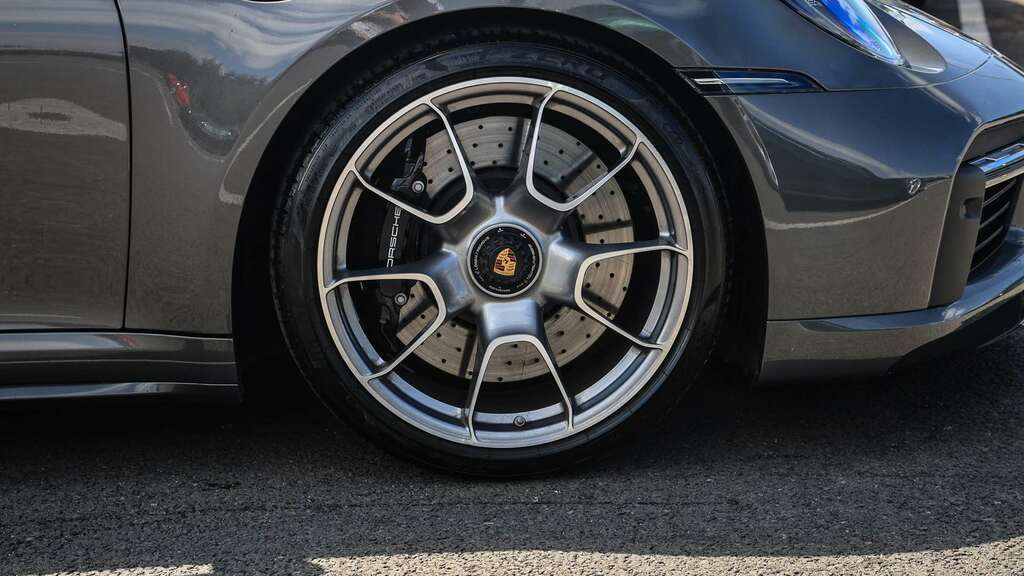 Porsche 911 Turbo S-a 2024 Grey #4