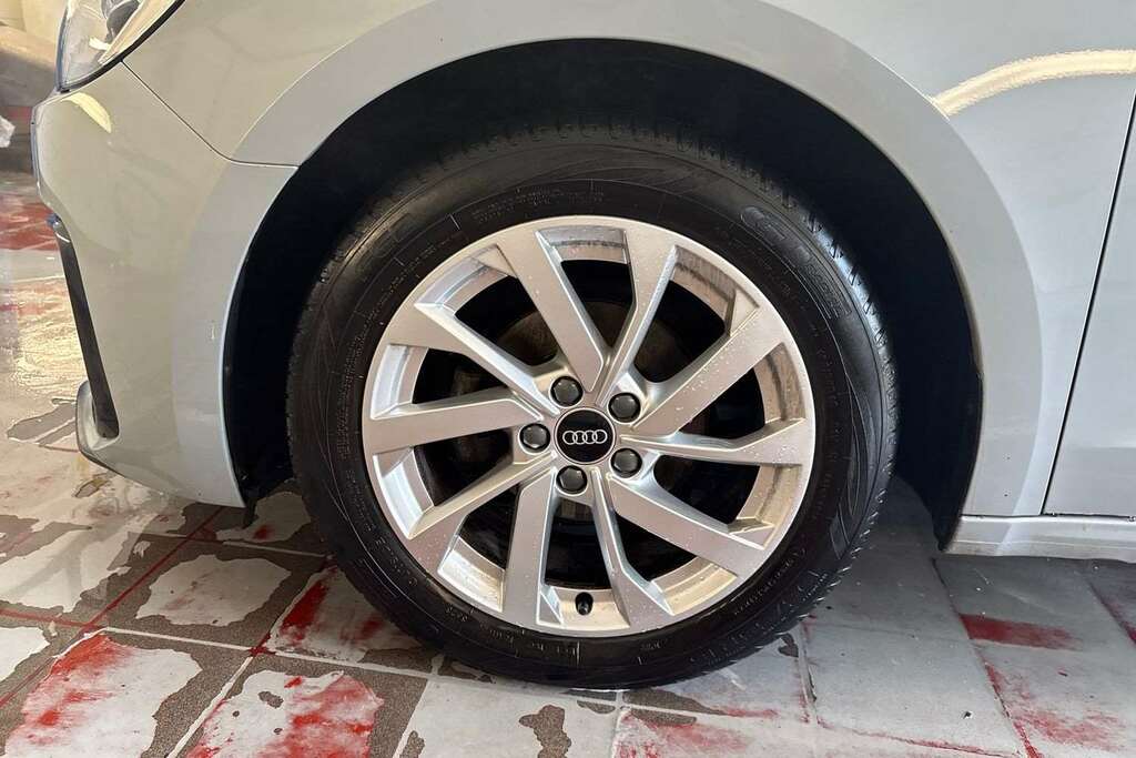 Audi A1 Sport White #10
