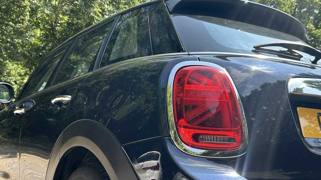 Mini Hatch 1.5 Cooper Exclusive II Silver #4