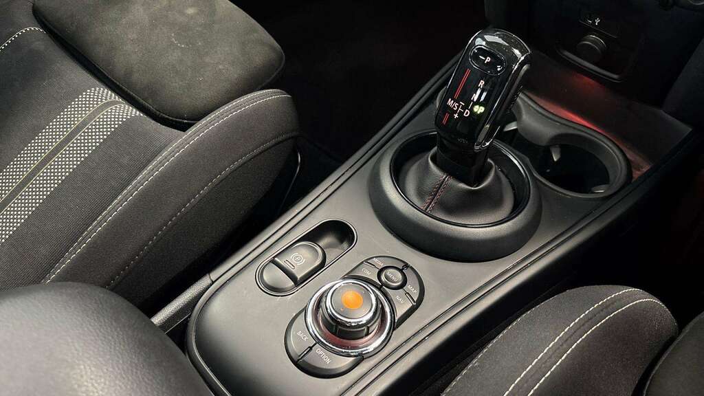 Mini Countryman Hatchback Black #10