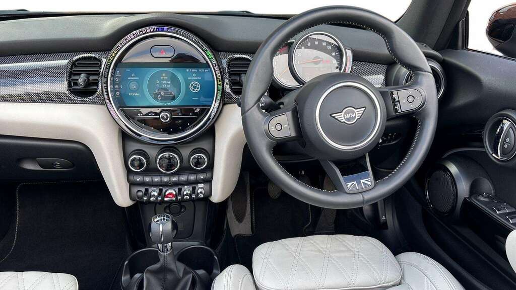 Mini Convertible 1.5 Cooper Exclusive 2021 Grey #4