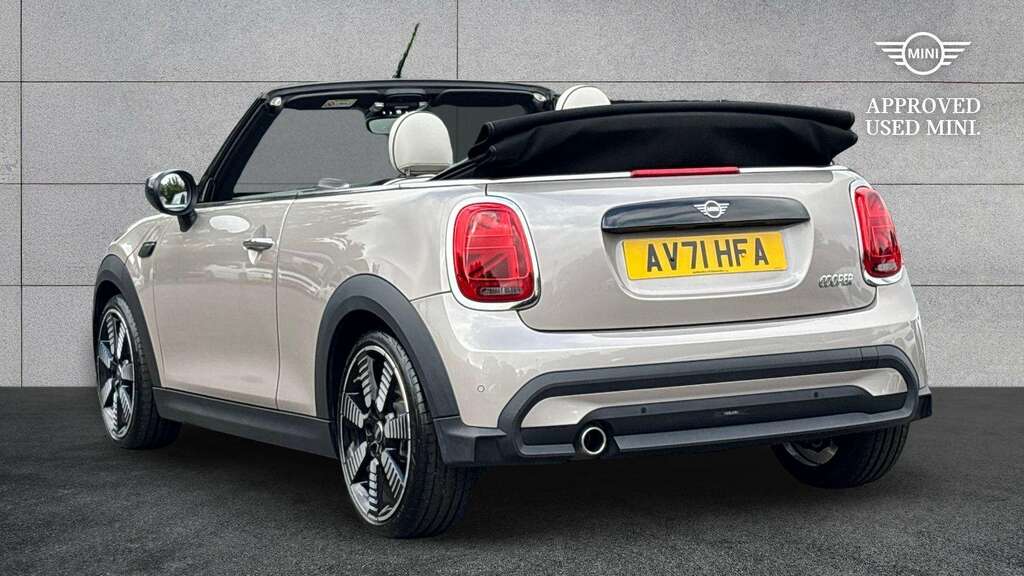 Mini Convertible 1.5 Cooper Exclusive 2021 Grey