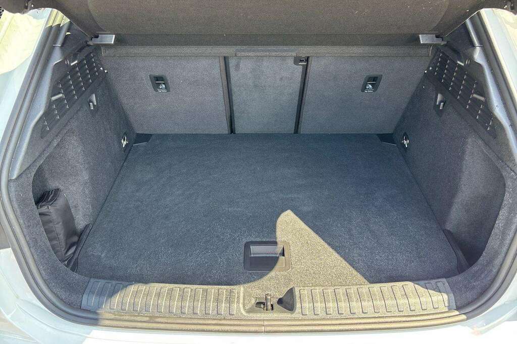 Audi A3 30 Tfsi Technik Silver #11
