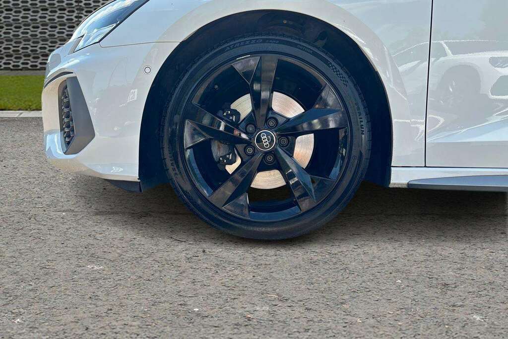 Audi A3 30 Tfsi Technik Silver #8