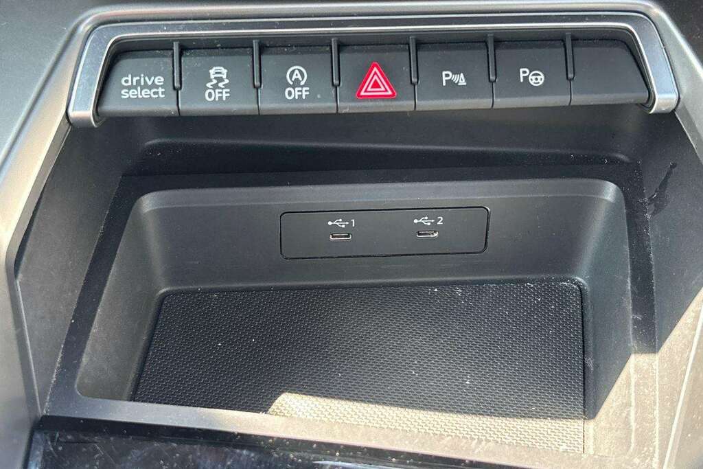 Audi A3 30 Tfsi Technik Silver #29
