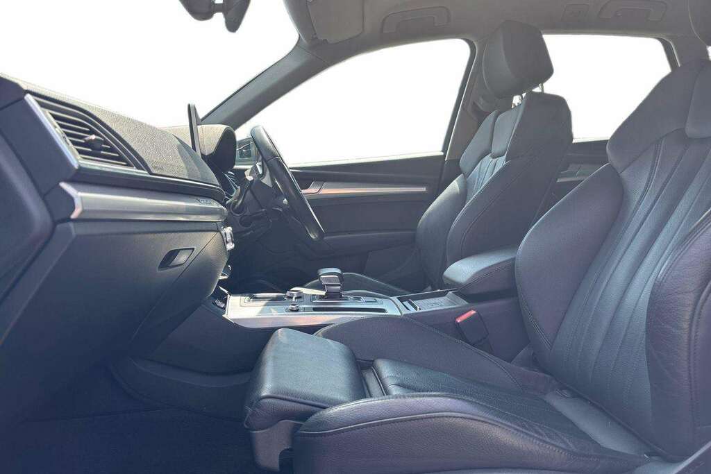 Audi Q5 Black #12