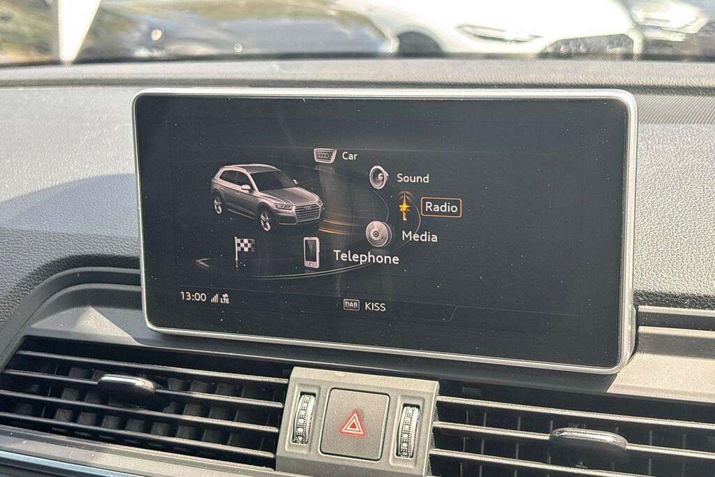 Audi Q5 Black #18