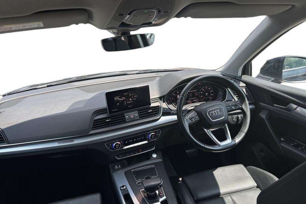 Audi Q5 Black #11