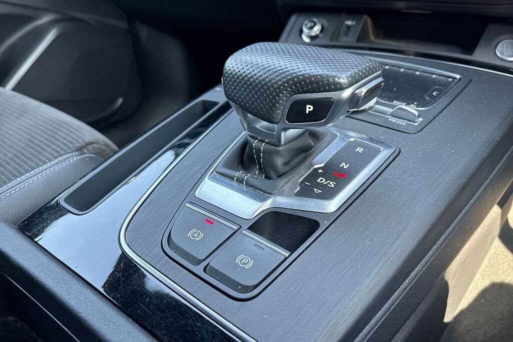 Audi Q5 S Line Grey #10