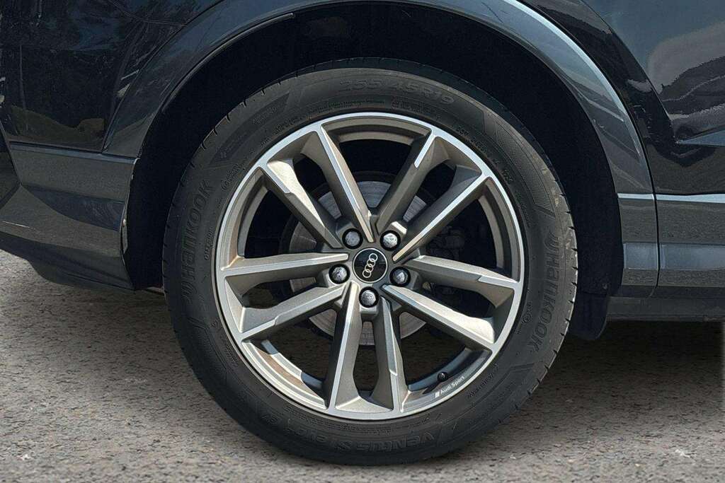Audi Q3 35 Tfsi Black Edition S Tronic 2023 Black #3