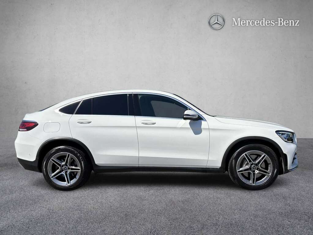 Mercedes-Benz GLC Class Glc 300 4Matic Amg Line 9G-tronic 2020 EO20NBN White #4