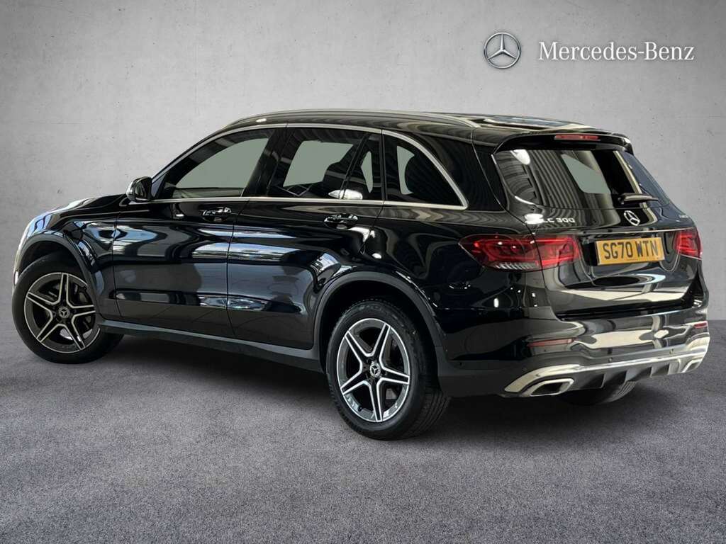 Mercedes-Benz GLC Class 300 4Matic Amg Line 9G-tronic 2020 Black