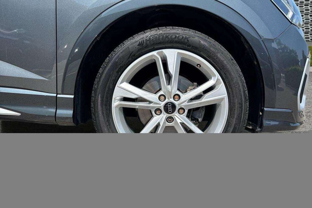Audi Q3 35 Tfsi S Line S Tronic 2023 Grey #2