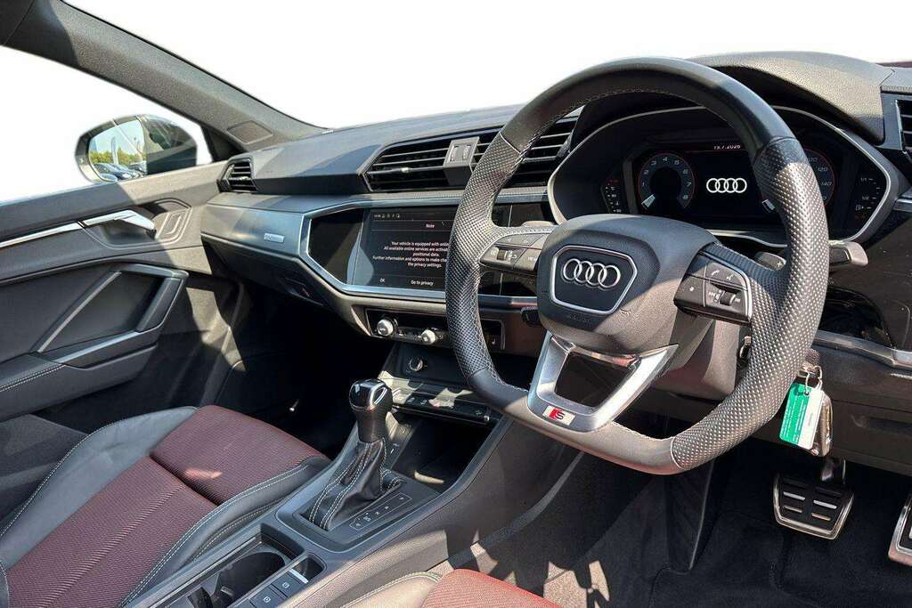 Audi Q3 35 Tfsi S Line S Tronic 2023 BM23KWN Grey #3