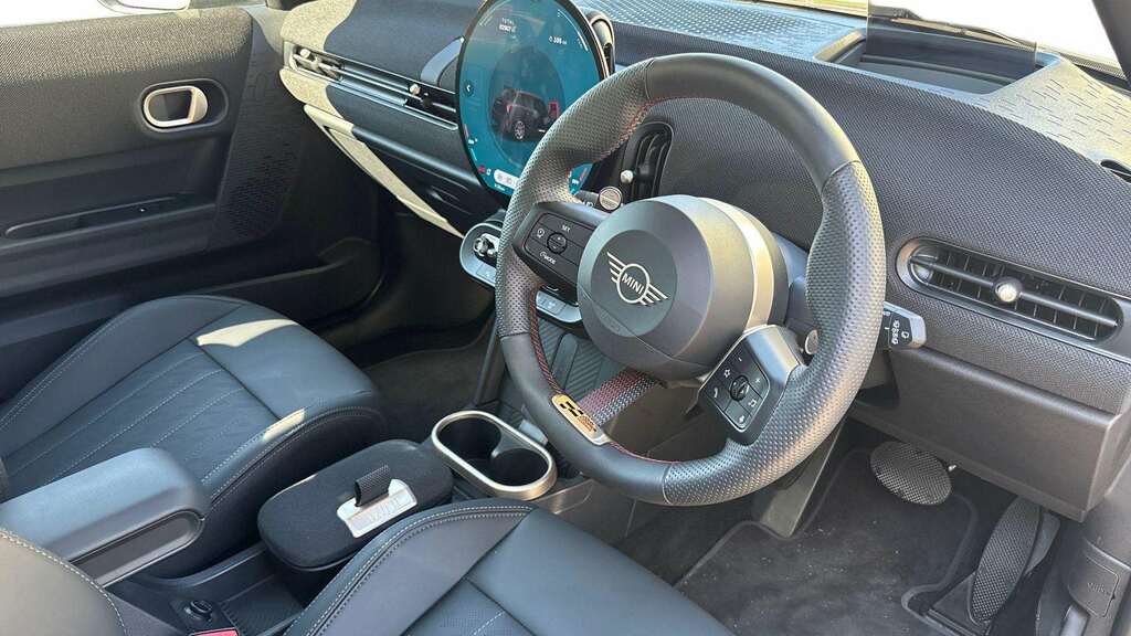 Mini Hatch 2.0 S Sport 2026 Black #4